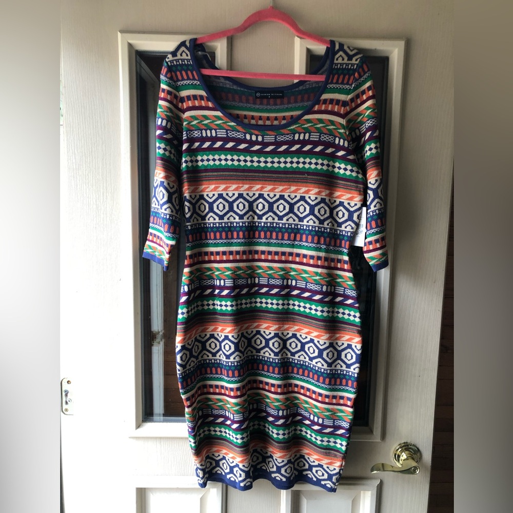 🦋Super fun stretchy multi patterned dress🦋